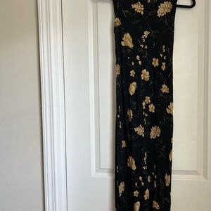 R&K Black Dress with Beige Floral Design Size 6P